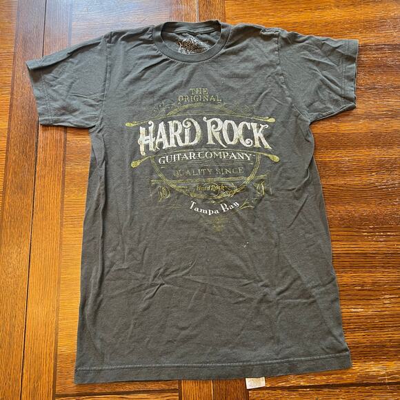 Hard Rock Tampa Bay T-Shirt - Small - Picture 9 of 10
